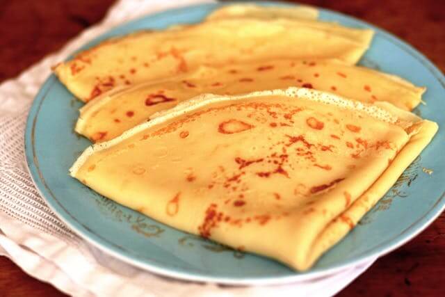Enjoy the taste of fresh crepes every day with your own professional crepe maker